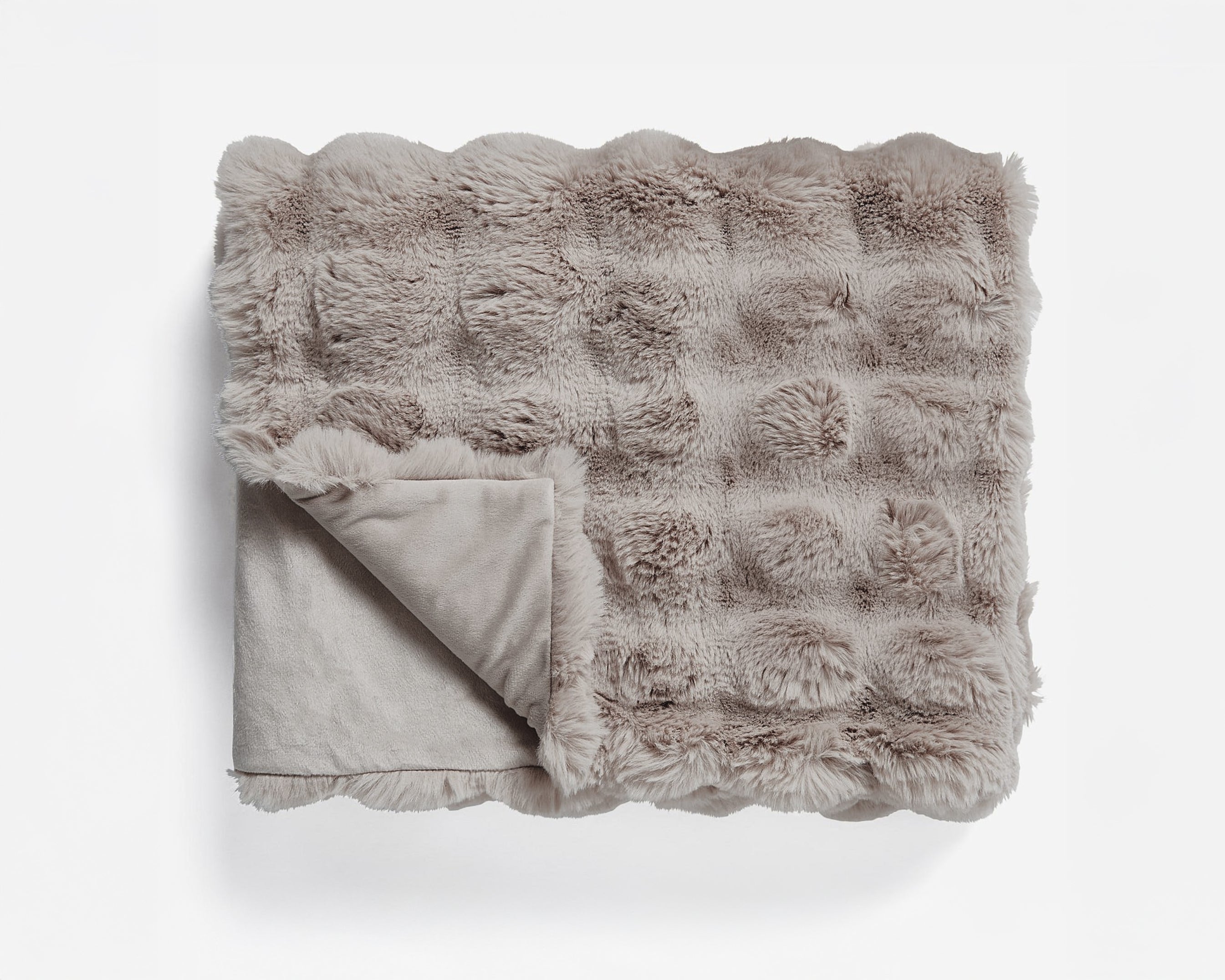 Primaviera™ Deluxe POM Rabbit Fur Plaid Taupe - Heerlijk warm op koude dagen!