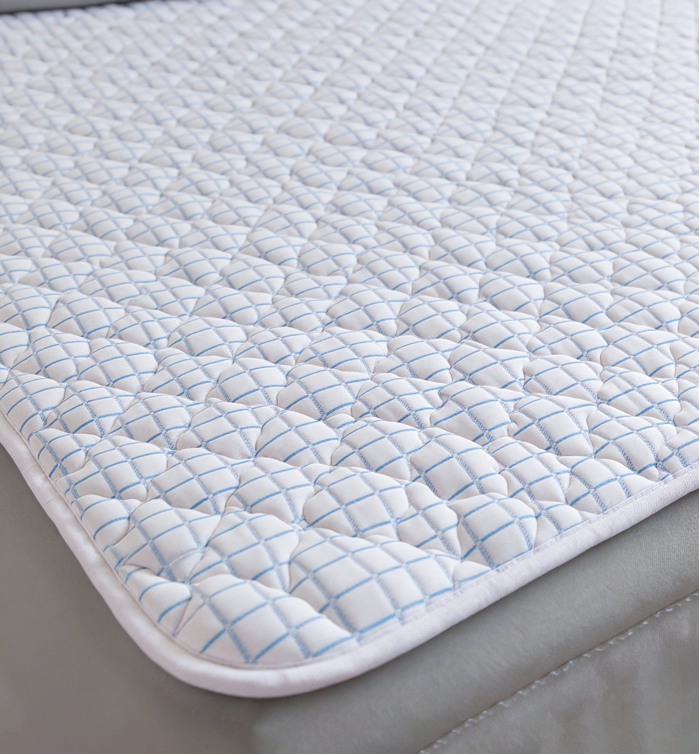 QMAX® oplegmatras - geeft extra verkoeling in de nacht